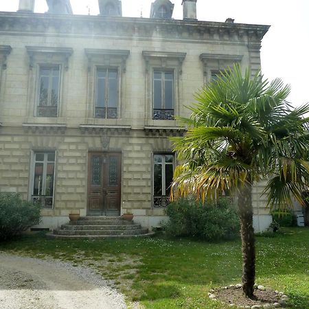 مبيت وإفطار Mauves Les Palmiers المظهر الخارجي الصورة